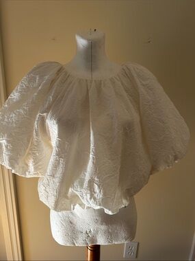 Endless Rose Ivory Puff Sleeve Jacquard Blouse